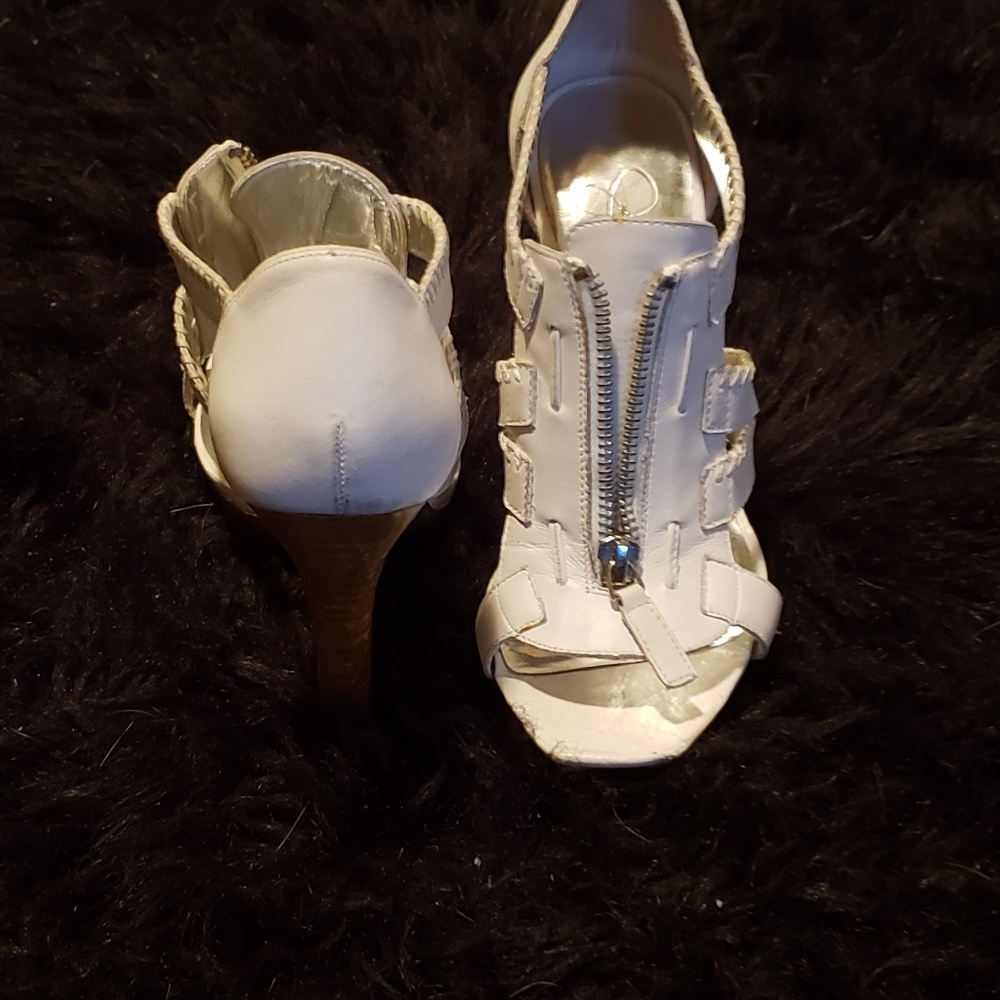 Jessica Simpson Heels - Picture 2 of 4